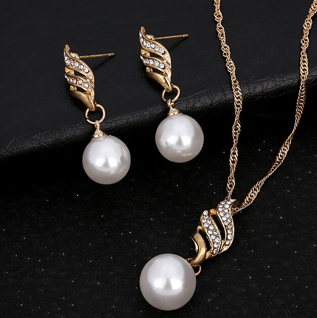 Pearl and Diamond Wave Earrings Necklace Set for Brides